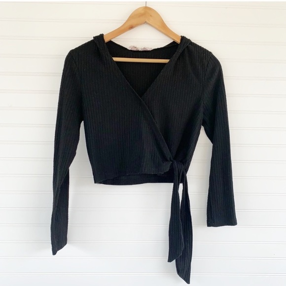 hiatus Tops - black long sleeve wrap shirt